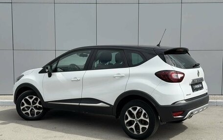 Renault Kaptur I рестайлинг, 2017 год, 1 250 000 рублей, 3 фотография