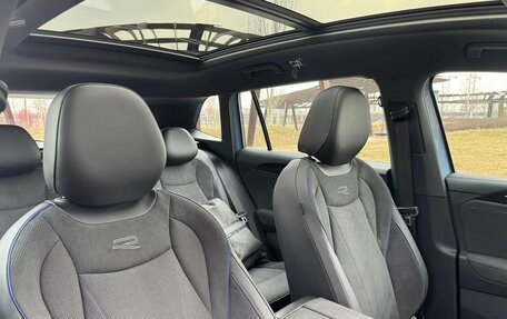 Volkswagen Tiguan, 2025 год, 4 890 000 рублей, 5 фотография