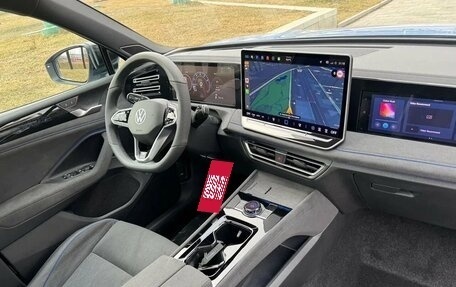 Volkswagen Tiguan, 2025 год, 4 890 000 рублей, 6 фотография