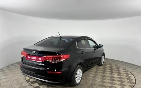 KIA Rio III рестайлинг, 2015 год, 990 000 рублей, 5 фотография
