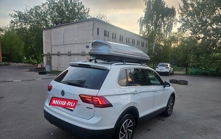 Volkswagen Tiguan II, 2018 год, 2 450 000 рублей, 6 фотография
