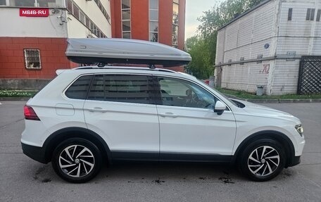 Volkswagen Tiguan II, 2018 год, 2 450 000 рублей, 8 фотография