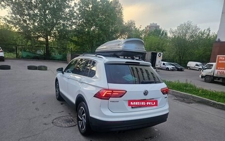 Volkswagen Tiguan II, 2018 год, 2 450 000 рублей, 5 фотография