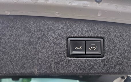 Volkswagen Tiguan II, 2018 год, 2 450 000 рублей, 11 фотография