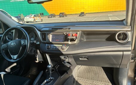 Toyota RAV4, 2013 год, 2 450 000 рублей, 10 фотография