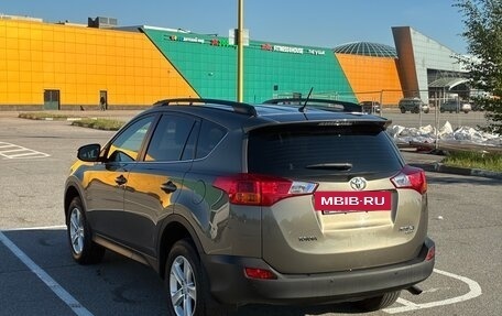 Toyota RAV4, 2013 год, 2 450 000 рублей, 4 фотография