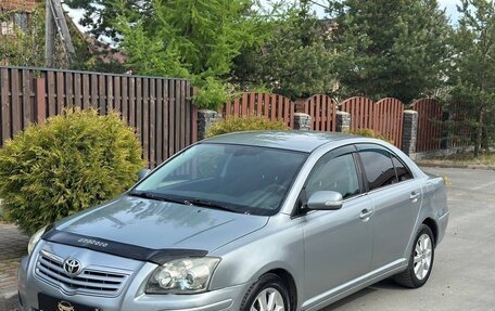 Toyota Avensis III рестайлинг, 2007 год, 599 000 рублей, 1 фотография