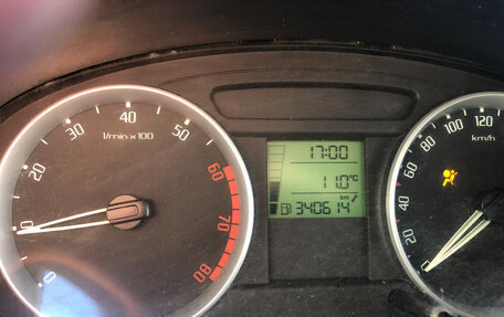 Skoda Fabia II, 2008 год, 290 000 рублей, 13 фотография