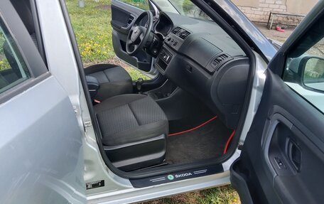 Skoda Fabia II, 2012 год, 410 000 рублей, 9 фотография