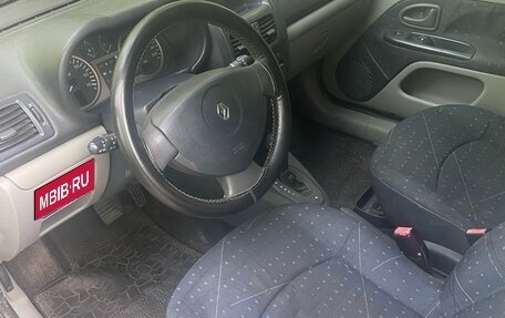 Renault Clio III, 2002 год, 260 000 рублей, 4 фотография