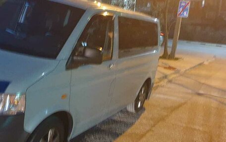 Volkswagen Transporter T5 рестайлинг, 2006 год, 1 535 000 рублей, 8 фотография