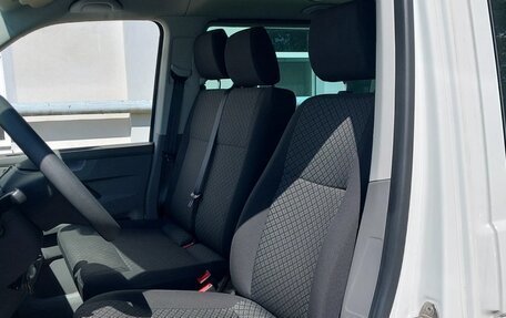 Volkswagen Caravelle T6 рестайлинг, 2022 год, 3 050 000 рублей, 11 фотография