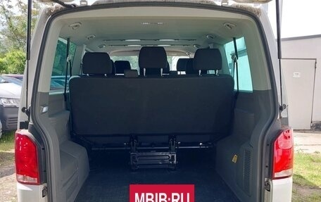 Volkswagen Caravelle T6 рестайлинг, 2022 год, 3 050 000 рублей, 7 фотография