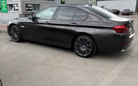 BMW 5 серия, 2016 год, 2 770 000 рублей, 2 фотография