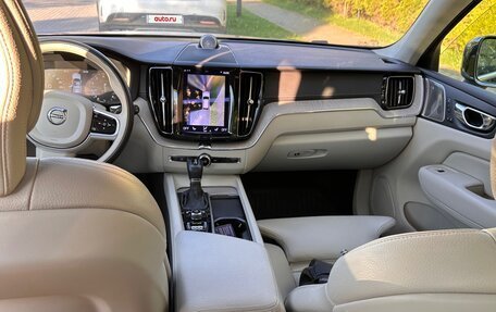 Volvo XC60 II, 2020 год, 4 700 000 рублей, 3 фотография