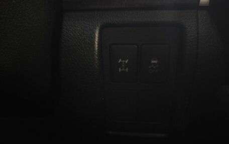 Toyota Land Cruiser 200, 2011 год, 3 050 000 рублей, 20 фотография