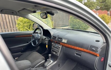 Toyota Avensis III рестайлинг, 2007 год, 599 000 рублей, 27 фотография