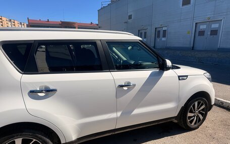KIA Soul II рестайлинг, 2017 год, 2 050 000 рублей, 18 фотография