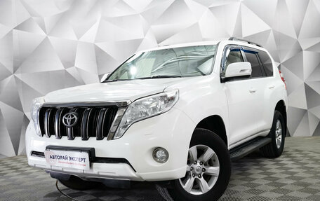 Toyota Land Cruiser Prado 150 рестайлинг 2, 2014 год, 3 739 000 рублей, 1 фотография