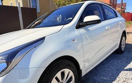 KIA Rio IV, 2018 год, 1 650 000 рублей, 11 фотография