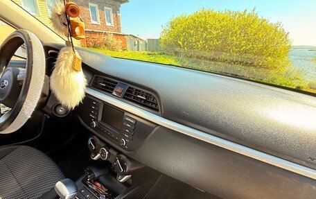 KIA Rio IV, 2018 год, 1 650 000 рублей, 18 фотография