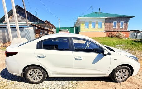 KIA Rio IV, 2018 год, 1 650 000 рублей, 24 фотография