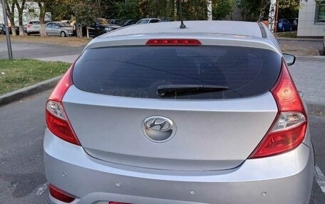 Hyundai Solaris II рестайлинг, 2014 год, 875 000 рублей, 5 фотография