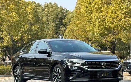 Volkswagen Passat B8 рестайлинг, 2023 год, 2 130 000 рублей, 2 фотография