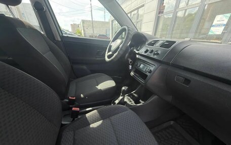 Skoda Fabia II, 2013 год, 480 000 рублей, 18 фотография