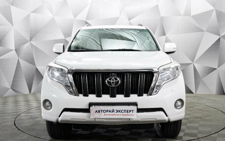 Toyota Land Cruiser Prado 150 рестайлинг 2, 2014 год, 3 739 000 рублей, 5 фотография