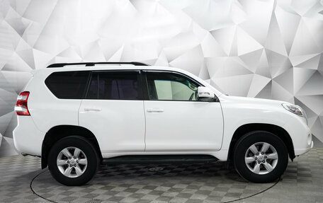 Toyota Land Cruiser Prado 150 рестайлинг 2, 2014 год, 3 739 000 рублей, 4 фотография