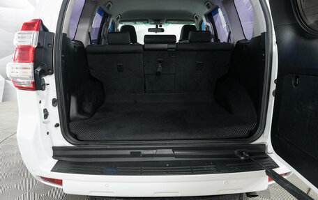 Toyota Land Cruiser Prado 150 рестайлинг 2, 2014 год, 3 739 000 рублей, 11 фотография