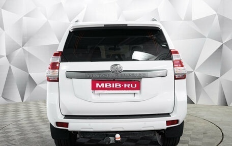 Toyota Land Cruiser Prado 150 рестайлинг 2, 2014 год, 3 739 000 рублей, 2 фотография