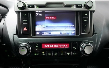 Toyota Land Cruiser Prado 150 рестайлинг 2, 2014 год, 3 739 000 рублей, 10 фотография