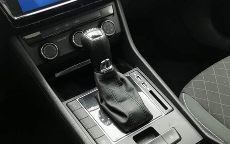 Skoda Superb III рестайлинг, 2019 год, 1 594 777 рублей, 11 фотография