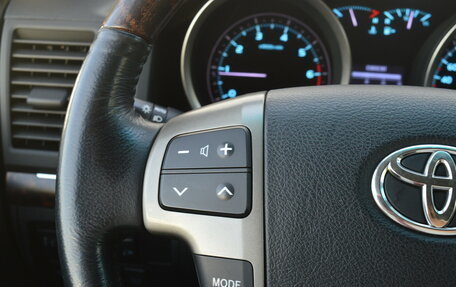 Toyota Land Cruiser 200, 2011 год, 4 200 000 рублей, 13 фотография