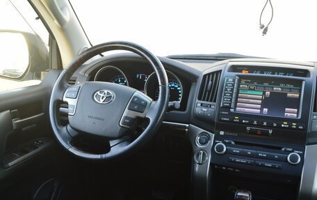Toyota Land Cruiser 200, 2011 год, 4 200 000 рублей, 11 фотография