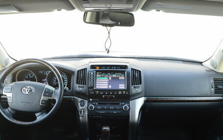 Toyota Land Cruiser 200, 2011 год, 4 200 000 рублей, 9 фотография