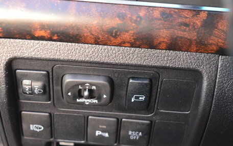 Toyota Land Cruiser 200, 2011 год, 4 200 000 рублей, 18 фотография