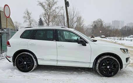 Volkswagen Touareg III, 2017 год, 4 000 000 рублей, 3 фотография