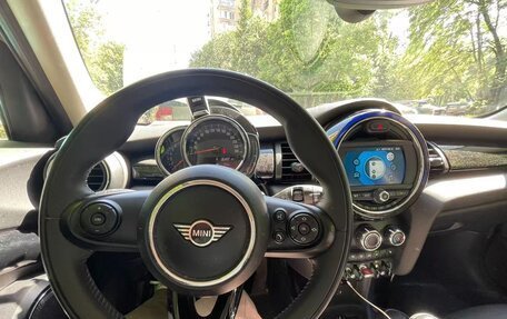 MINI Hatch, 2020 год, 3 000 000 рублей, 9 фотография