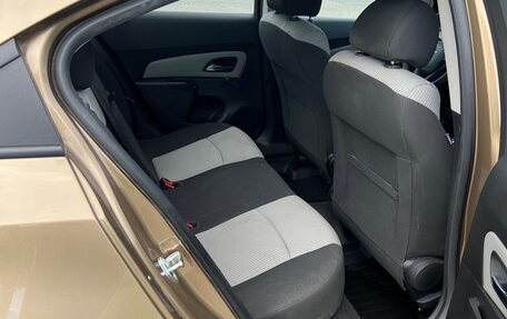 Chevrolet Cruze II, 2012 год, 850 000 рублей, 10 фотография