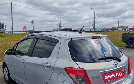 Toyota Vitz, 2014 год, 630 000 рублей, 7 фотография
