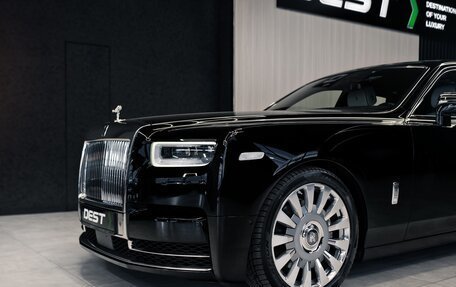 Rolls-Royce Phantom VIII, 2020 год, 38 000 000 рублей, 2 фотография