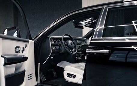 Rolls-Royce Phantom VIII, 2020 год, 38 000 000 рублей, 7 фотография