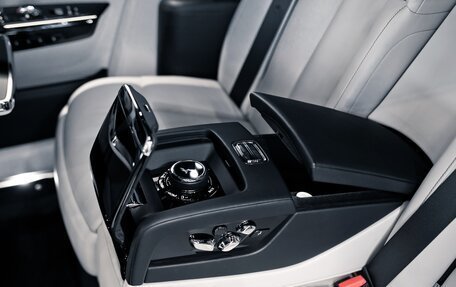 Rolls-Royce Phantom VIII, 2020 год, 38 000 000 рублей, 18 фотография