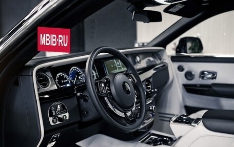 Rolls-Royce Phantom VIII, 2020 год, 38 000 000 рублей, 11 фотография