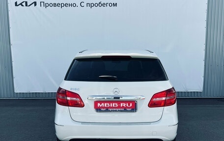 Mercedes-Benz B-Класс, 2013 год, 1 050 000 рублей, 6 фотография