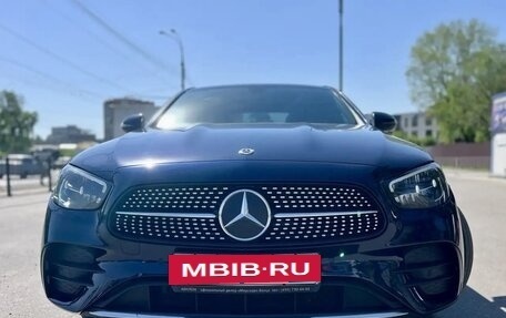 Mercedes-Benz E-Класс, 2020 год, 4 600 000 рублей, 8 фотография