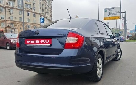 Skoda Rapid I, 2014 год, 950 000 рублей, 4 фотография